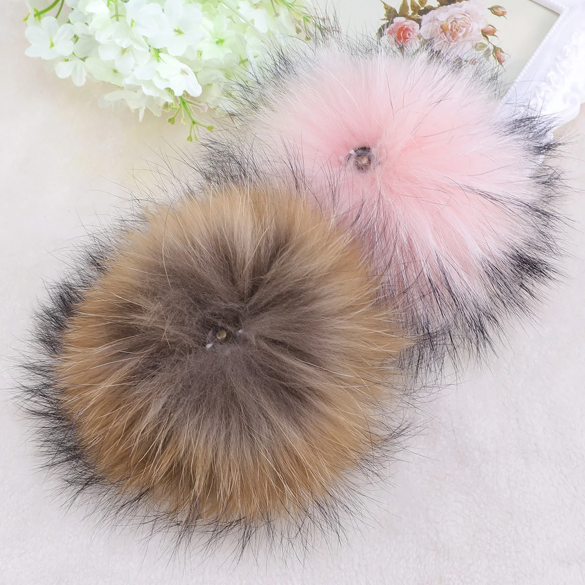 مريحة Pompom الكرة البني المفاجئة السحابة الملابس التبعي للقبعات الأحذية والأوشحة أكياس لا رائحة ثقيلة لينة سقيفة مقاومة