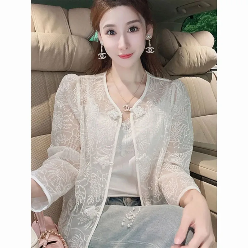 

Новая национальная белая рубашка в китайском стиле, пальто, новое пальто, дизайнерская нишевая рубашка, весенне-летняя новая женская одежда