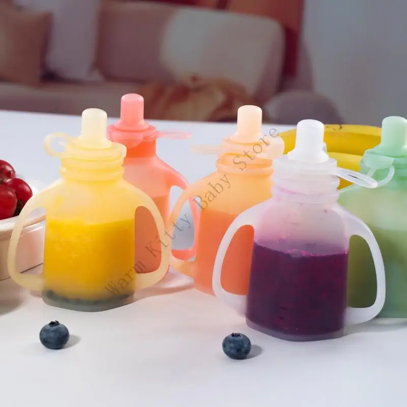 110ml Reusable SIlicone Baby Bag Squeeze Supplymentary with Straw For Milk Fruit Vegetable Purees