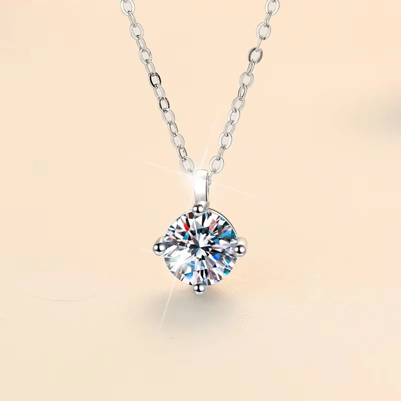 New 2ct Moissanite 925 Sterling Silver Necklace Pendant Chain Fine Jewelry for Woman Wedding Sparkling Classic Party Fashion