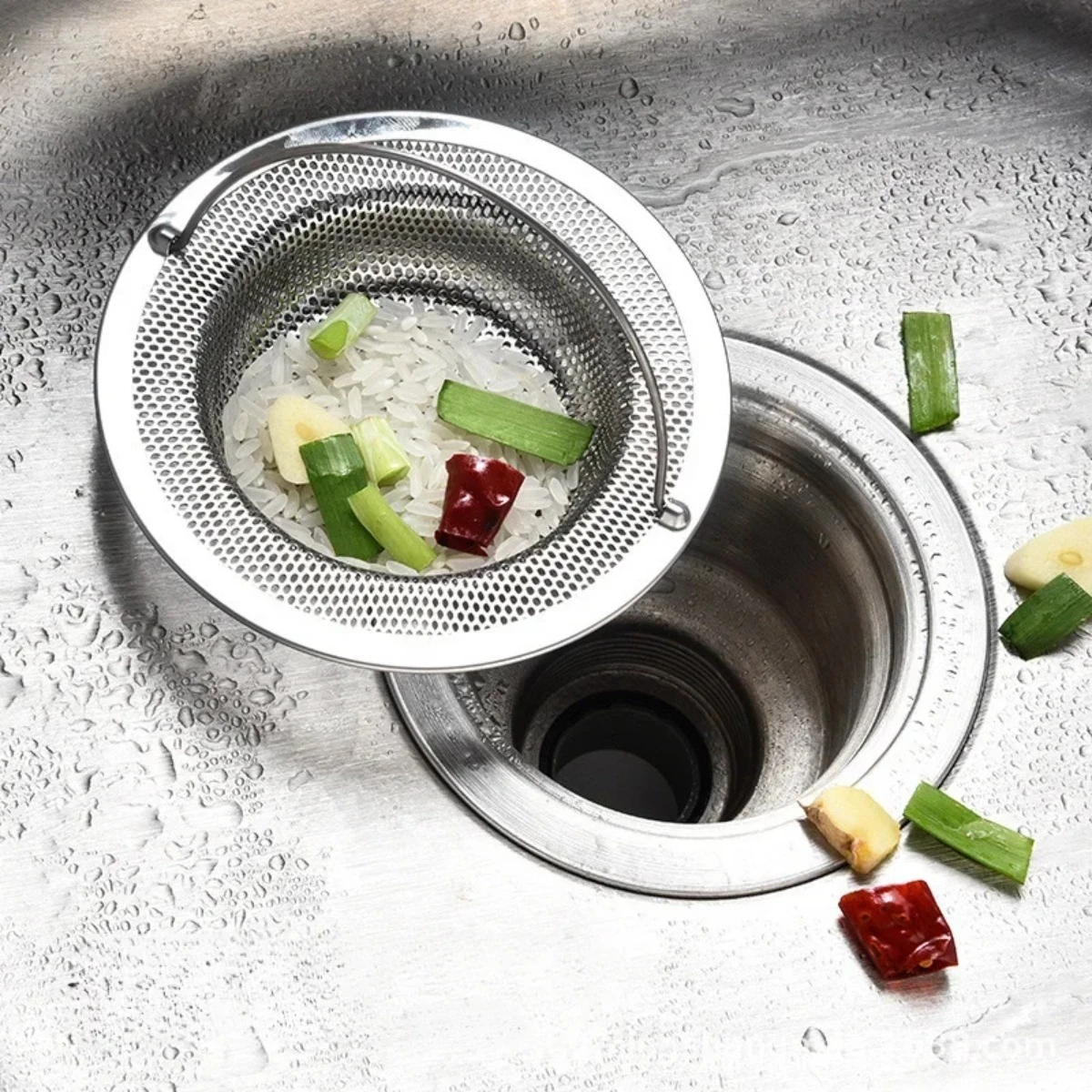 Kitchen Sink Drain Stainless Steel Sink Filter with Handle Anti Clogging Thickened for Kitchen Drainage Screen Sink Accessories