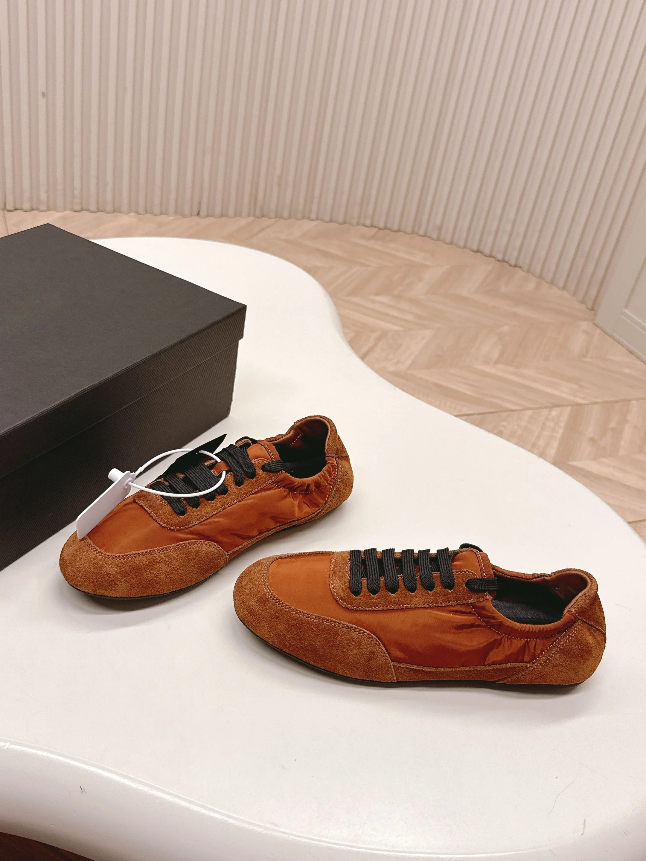 Zapatos de Baile de Marca de Lujo, Zapatillas Casuales para Parejas, Zapatos Casuales para Caminar al Aire Libre, Materiales Versátiles Minimalistas, Gamuza y Nailon