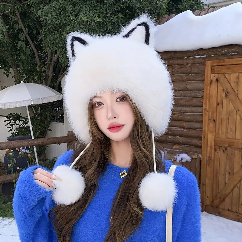 

The new rickety ear-protecting hat for women is a cute woolen that makes face smaller