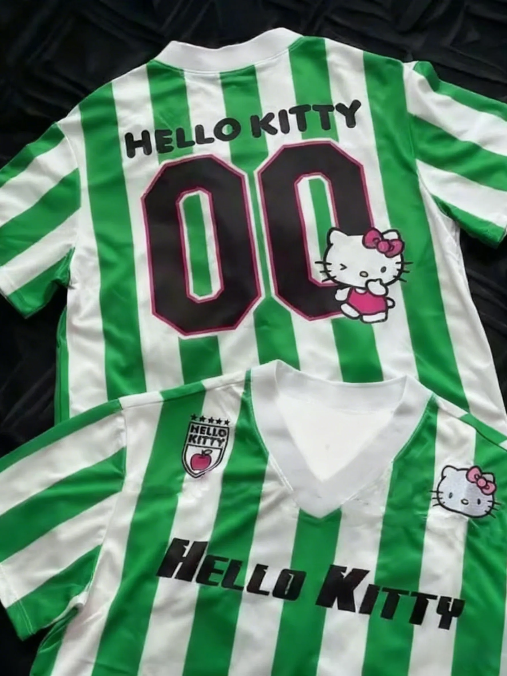 Letnia koszulka z grafiką Hello Kitty, damska, codzienna, z nadrukiem anime, styl streetwear, moda kawaii, elegancka i wygodna koszulka damska.
