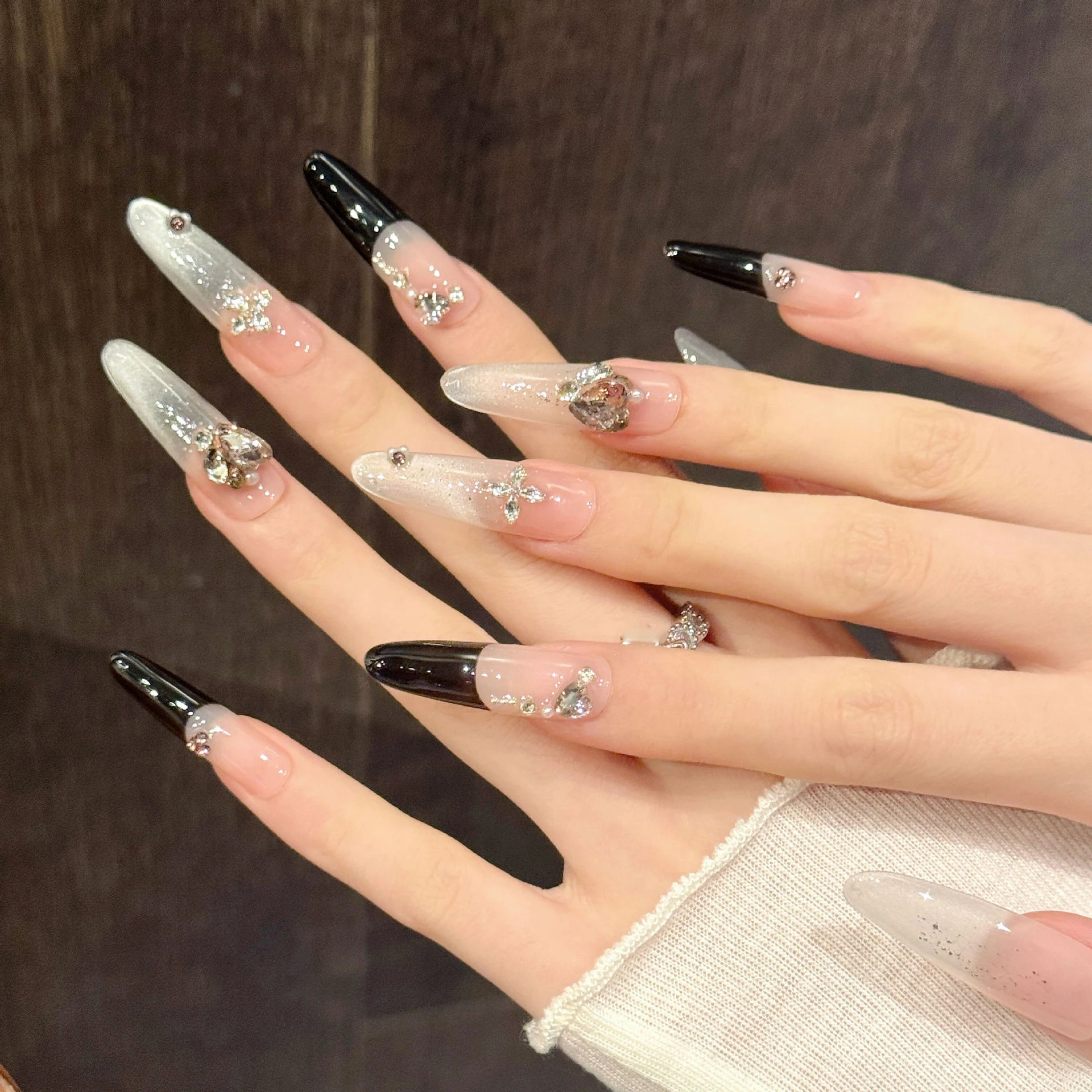 10 قطعة ضوء اليدوية الفاخرة الصحافة على الأظافر لطيف عين القط الأظافر كاذبة يمكن ارتداؤها الساحرة K9 الماس ديكور الفرنسية الأظافر وهمية تلميح #4