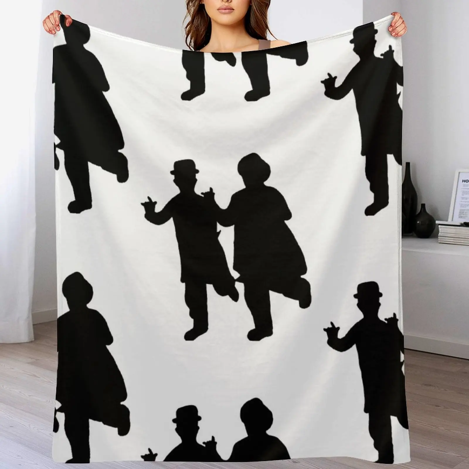 

Laurel & Hardy Throw Blanket warm winter Bed Flannel Picnic Blankets
