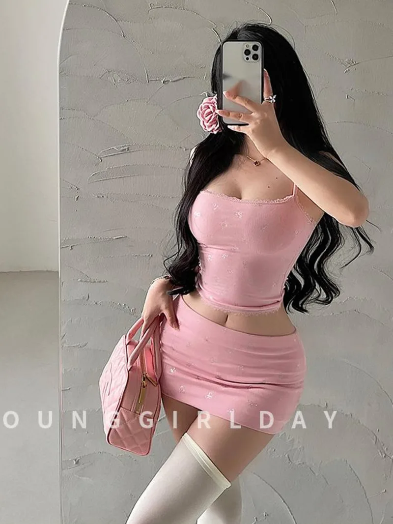 Spicy Girl Sexy Lace Camisole Tank Top Hot Silver Bow Low Waist Wrap Hip Skirt Set Fashion Sexy Women Sweet Skirts Set X7KM