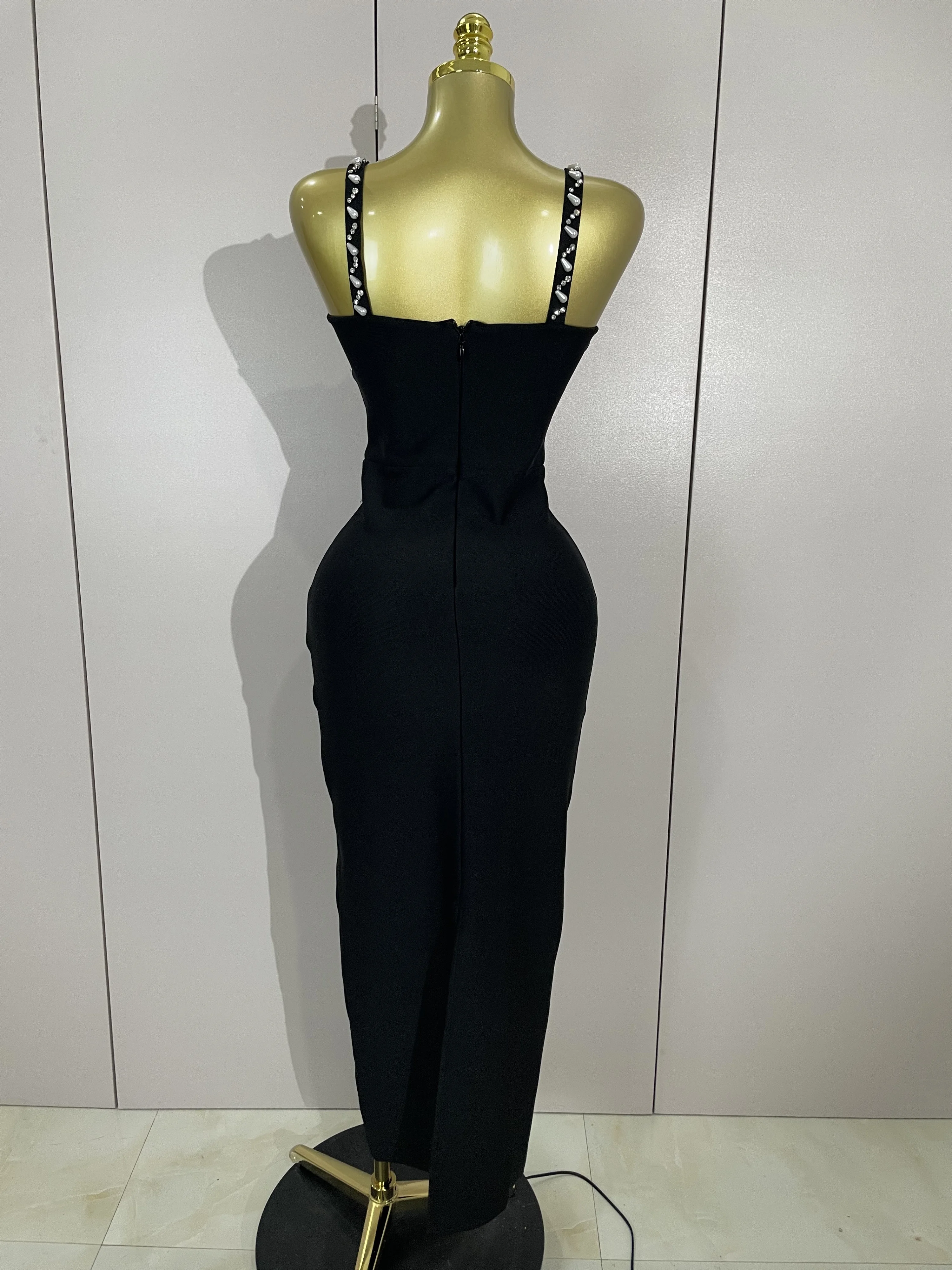 2025 Nieuwe Sexy Backless Zwarte Kralen Lange Bodycon Bandage Jurk Vrouwen Celebrity Elegante Avond Club Party Luxe Verjaardag Jurk