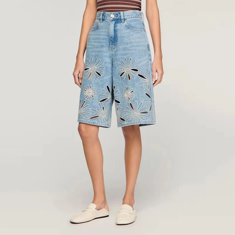 

Blue Hollow out Loose Jeans Women's Mid-Length Five-Part Breathable Cotton Summer Fashion Natural Waist Straight Leg Jeans