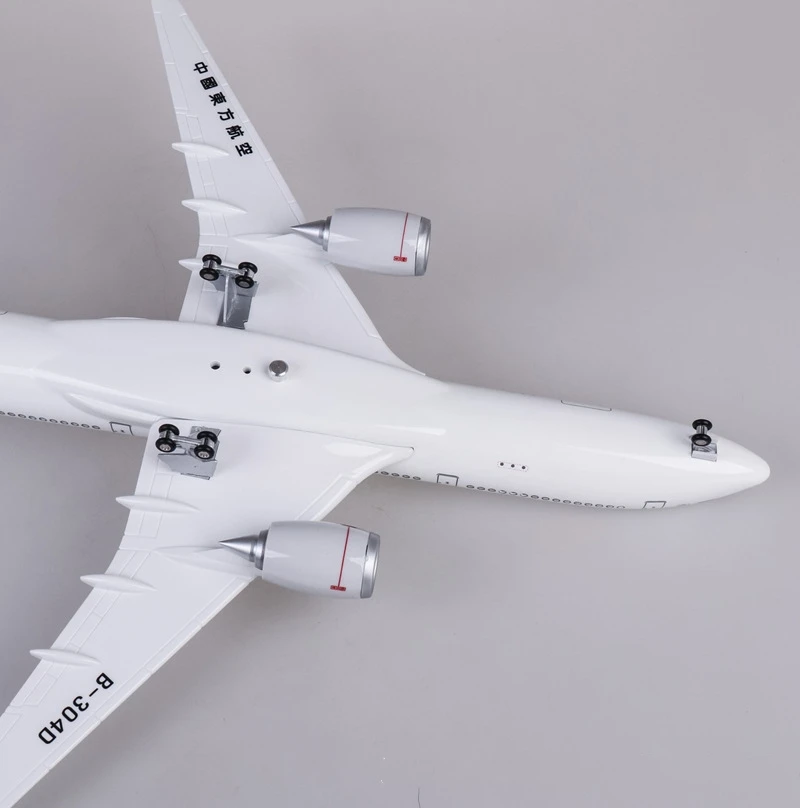 47 سنتيمتر نموذج طائرة 1/142 مقياس الخطوط الجوية الصينية الشرقية ايرباص A350 الراتنج دييكاست طائرة بناء عدة مع عجلات هدية تذكارية