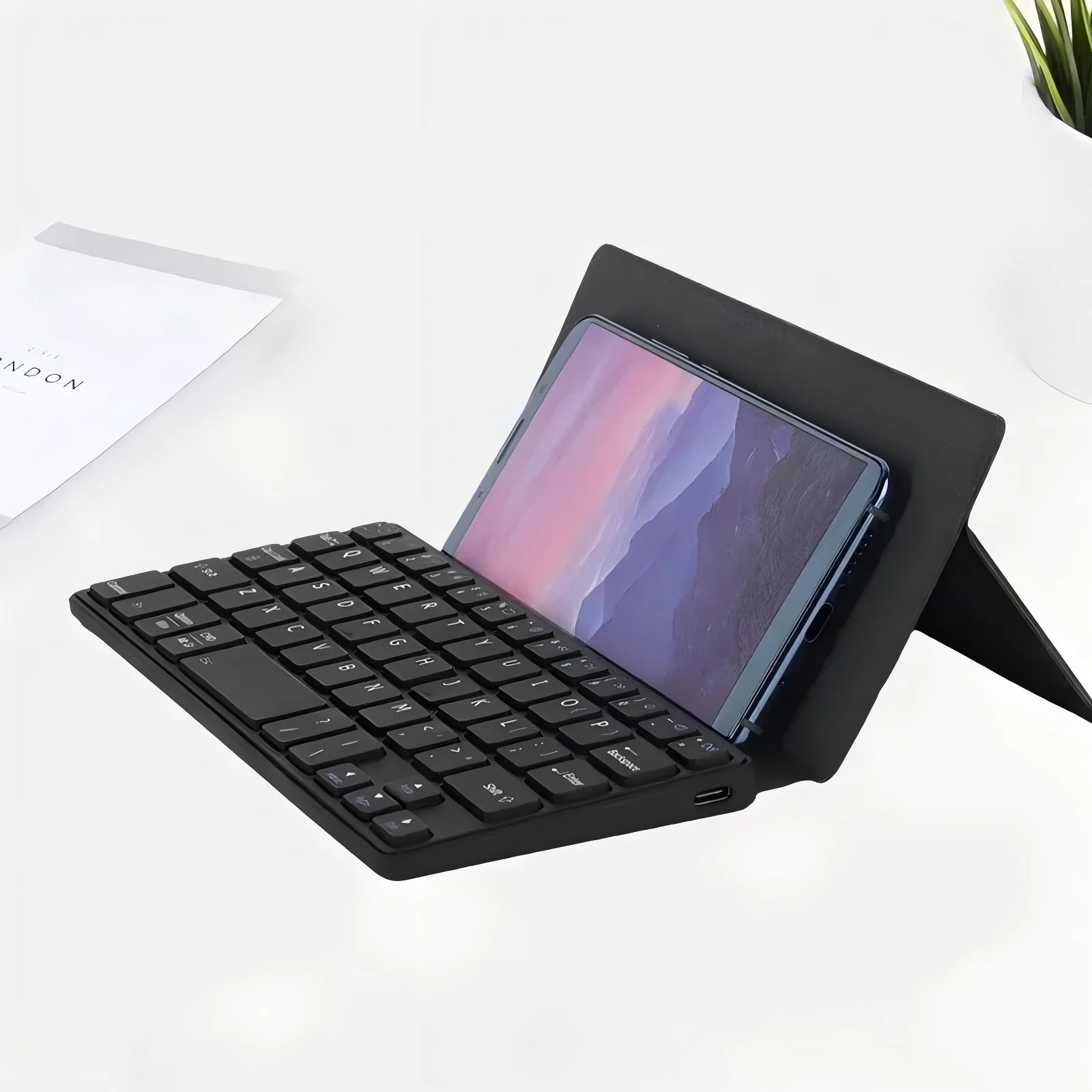 Mini Foldable Bluetooth Keyboard Portable Wireless Keyboard Ultra-Slim Travel Folding Keyboard for iPhone iPad Mac Android