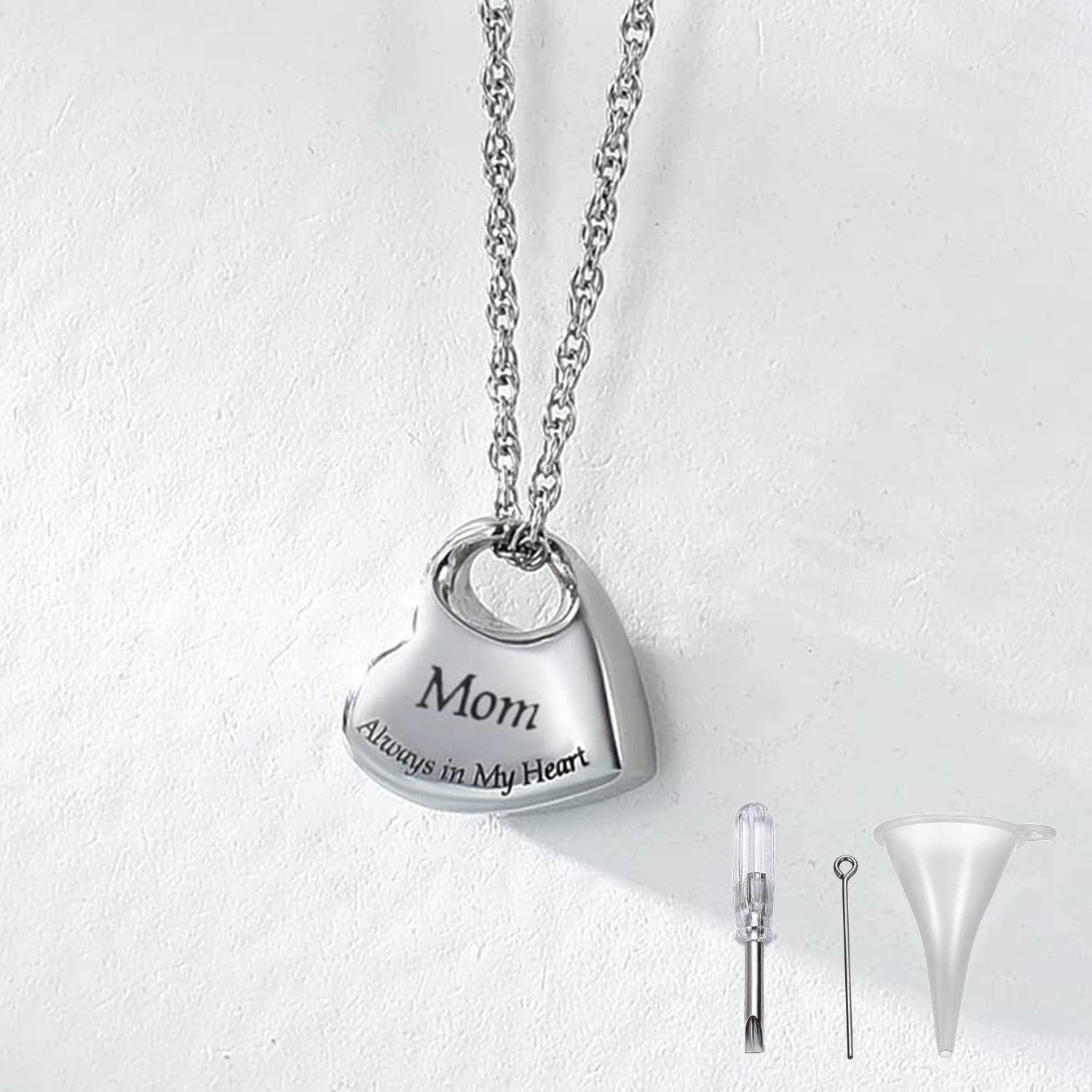 

Wholesale Love Heart Cremation Jewelry Always in My Heart Ashes Urn Necklace For Mom Dad Grandpa Grandma Brother Custom Pendant