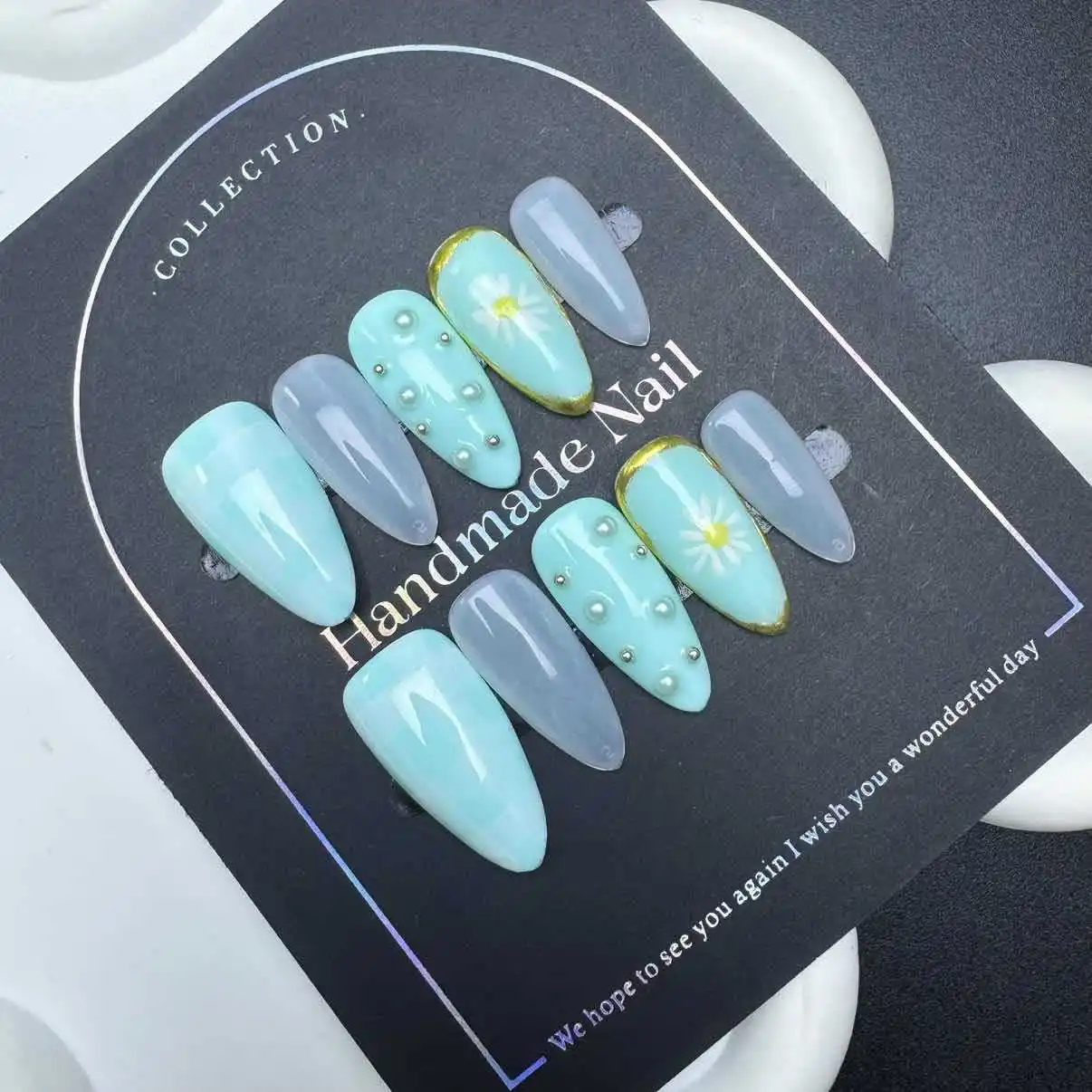 10 قطعة الصحافة اليدوية على الأظافر الأزرق اللوز ثلاثية الأبعاد اللؤلؤ ديكور الأظافر وهمية يمكن ارتداؤها انفصال التوابل فتاة الأظافر كاذبة الأوروبية