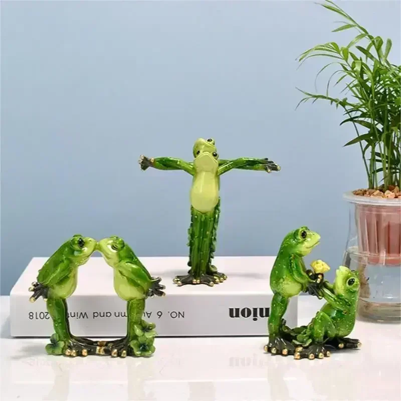 Yoga Frog Figurines Frog Decoration Couple Frogs Sport Frogs Desktop Ornaments Resin Art Crafts for Home Decoration