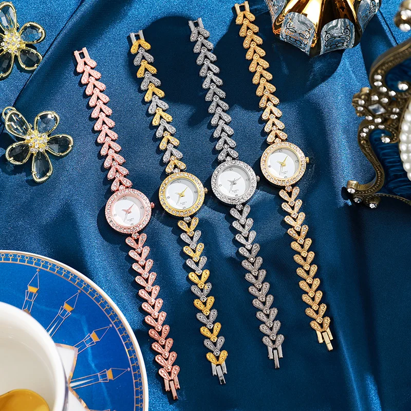 Diamond encrusted bracelet watch for women, quartz fashionable women's watch, quartz watch