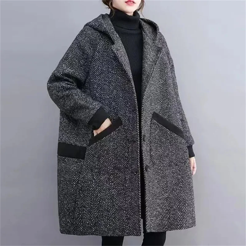 Mom's Hooded Cardigan Jacket Women's 2023 Autumn Winter Plush Middle-Aged and Elderly Fitting Casual Long Coat Women's Clothing