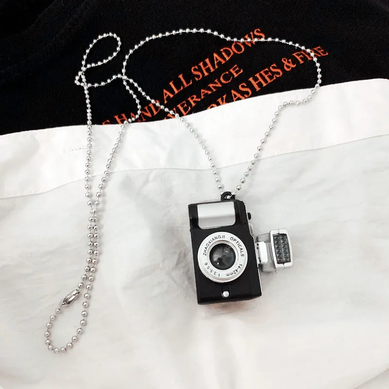 New Fashion Punk Mini Flash Camera Pendant Necklace for Women Men Vintage Creative Long Chain Camera Necklace Collar Jewelry