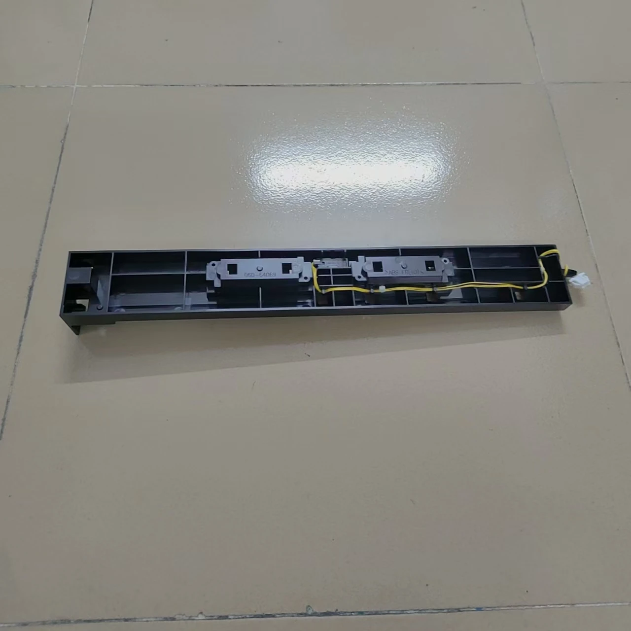 Unidade de placa guia de entrada original: transmissão inferior 060-75433 adequada para duplicador RISO COM COLOR