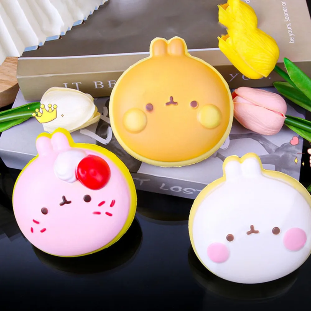 Simulated Rabbit Squeeze Toy Pinch Music Fidget Toy Cartoon Fidget Toy Sensory Rabbit Biscuit Cute Pinch Toy Practical Jokes