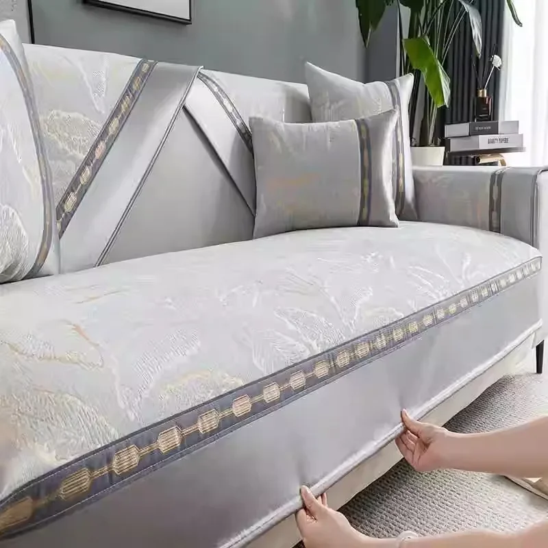 Chenille Jacquard Sofa PadLight Luxury Living Room Decoration Sofa Cover Anti Slip Dust Pet Friendly Sofa Protective Slipcover