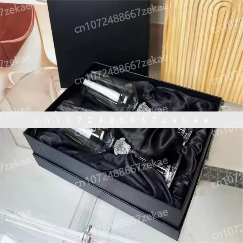 

Elegant Crystal Champagne Glass Tall Glass Wine Glass Set Gift Box