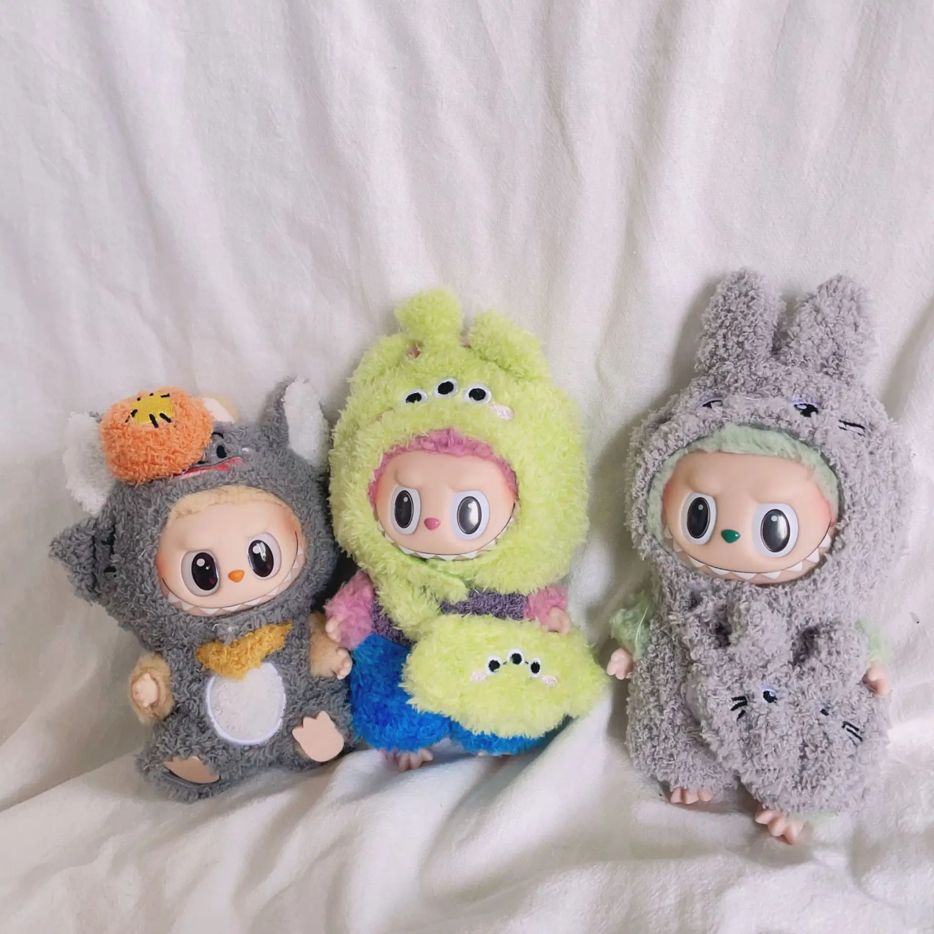 Vestiti per bambole Labubu Set di peluche Taro grigio 17 cm Vestiti per bambole in peluche Sostituzione Labubu I II Idol Doll Seduta Accessori per feste