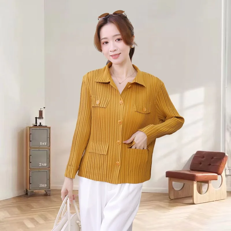 

Плиссированная рубашка Miyake, женская рубашка ранней осени 2025 года, женская повседневная универсальная однобортная свободная тонкая верхняя одежда с лацканами, блузка