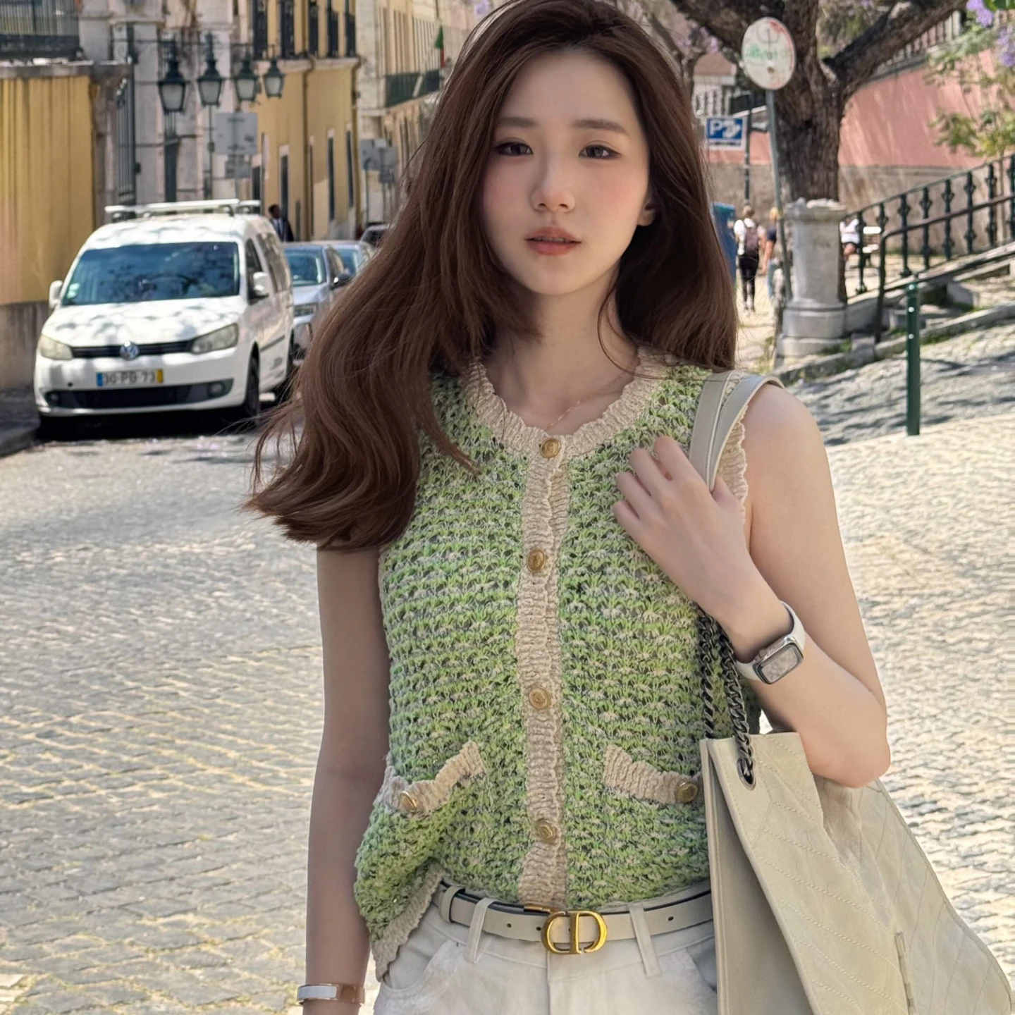 

Slimming Knitted Top with Simple Texture for Women Street Sle V-Ne Single Button Regular Length Summer Faion 2025