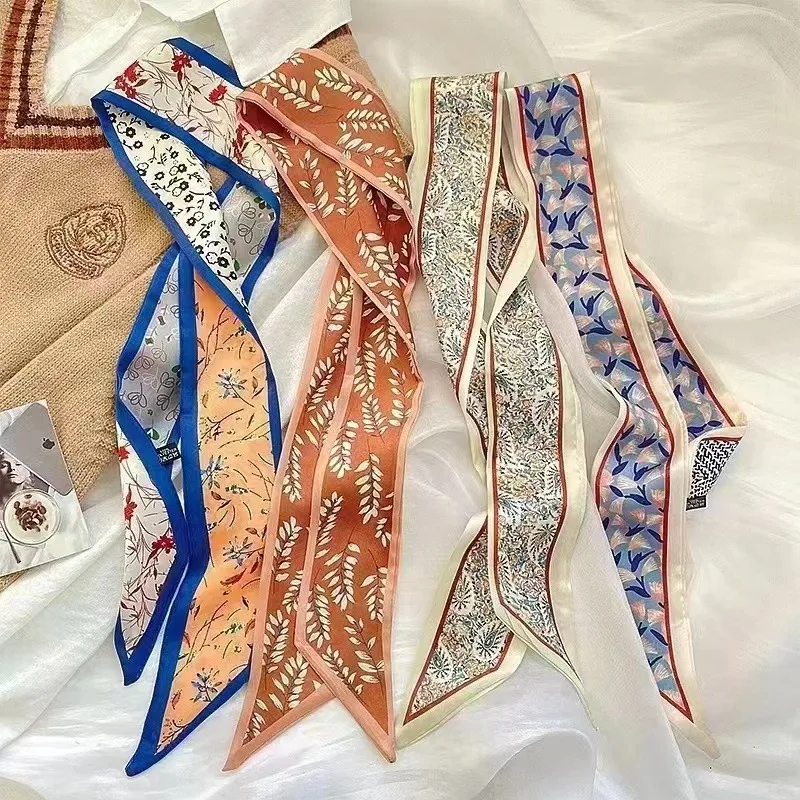 

Vintage Floral Print Silk Scarf Double Sided Reversible Design Neck Scarf for Women Daily Outfit Shirt Dress Matching Accessory