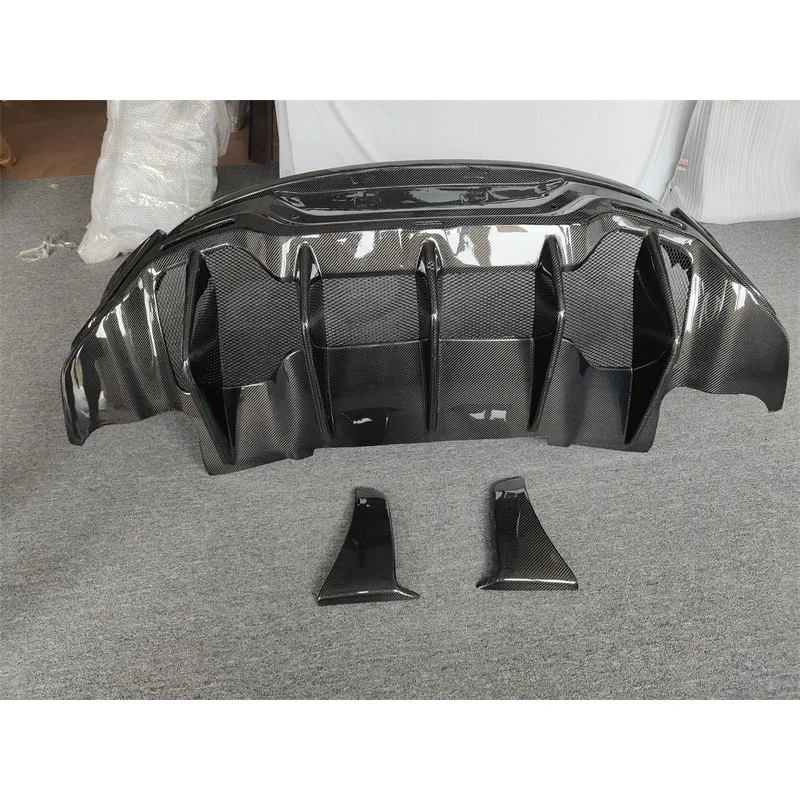 

High Quality Forged Carbon Fiber Rear Bumper Rear Spoiler Body Kit