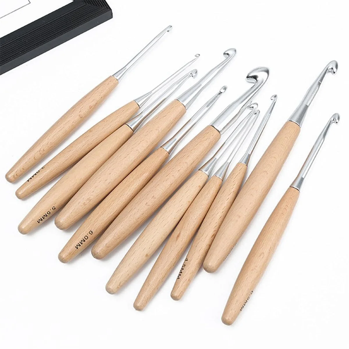 ABBR 11 قطعة خطافات كروشيه 3.0 مم - 12 مم، خطافات كروشيه بمقبض خشبي، خطافات حياكة كروشيه برأس واحد، إبر كروشيه