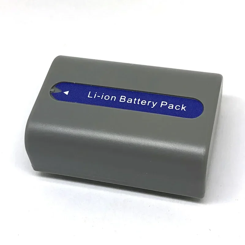 Batteria + caricabatterie NP-FP50 NP FP50 da 7,2 V 1150 mAh per SONY FP30 FP51 HC20 21 22 23 24 26 27 28 30 40 96 SR40 DVD605 805