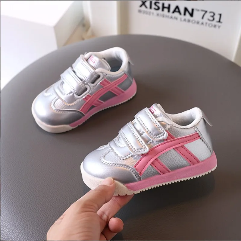 Children's sports shoes Spring Autumn New leather baby soled board shoes boys Forrest Gump shoes fashionable girls white shoes