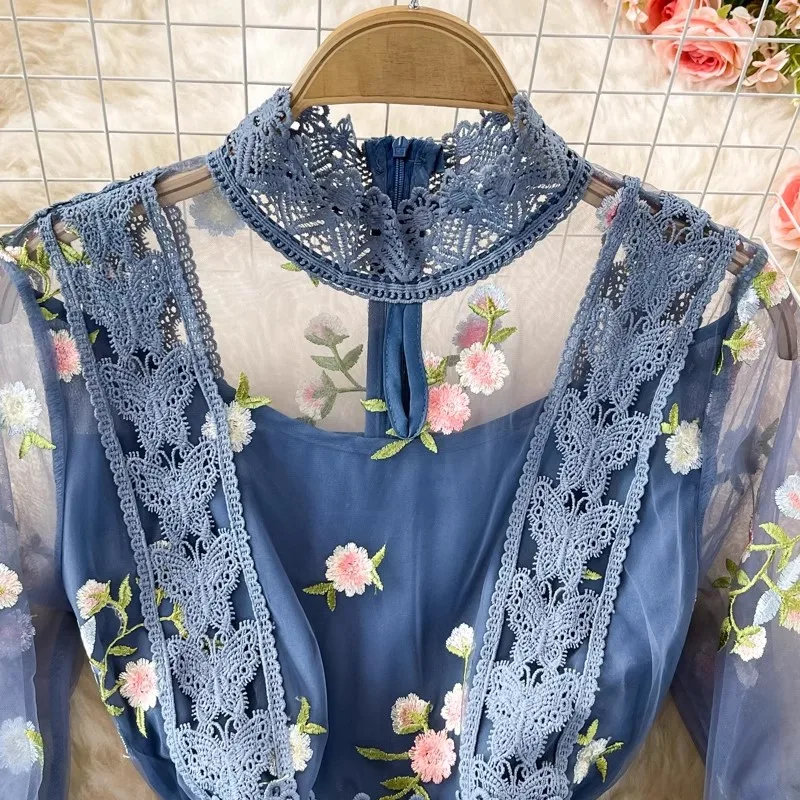Runway Embroidered Flower Long Dress Women Stand Elegant Vintage Mesh Patchwork Lace Long Party Dresses Female Vestidos Clothes