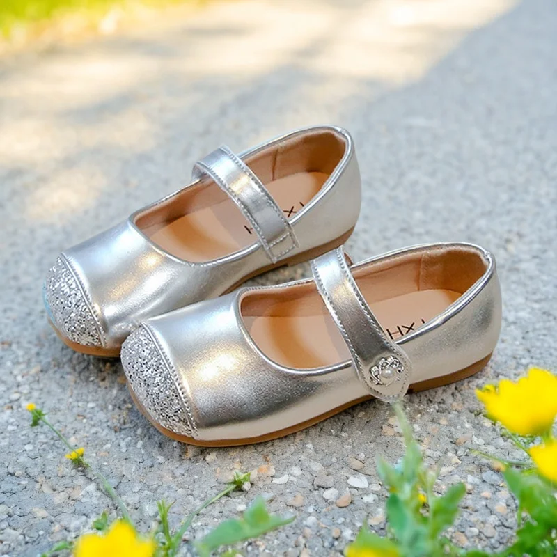 Girls' Silver Shoes 2026 Spring Girls' Fashion White Flats Princess Shoes Soft Soles  Performance Shoes