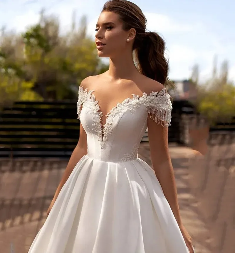 

Elegant Princess Wedding Dress 2026 Sheer O-neck Lace Appliques Beads Long Train Satin Bridal Bride Gowns Vestidos De Noiva