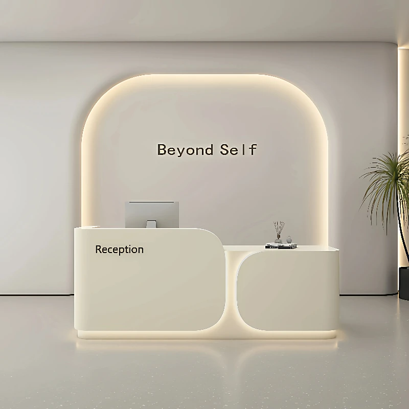 

Мебель для магазина одежды: стойки ресепшн, компьютерные столы, рабочие места, мебель для клиентского центра.