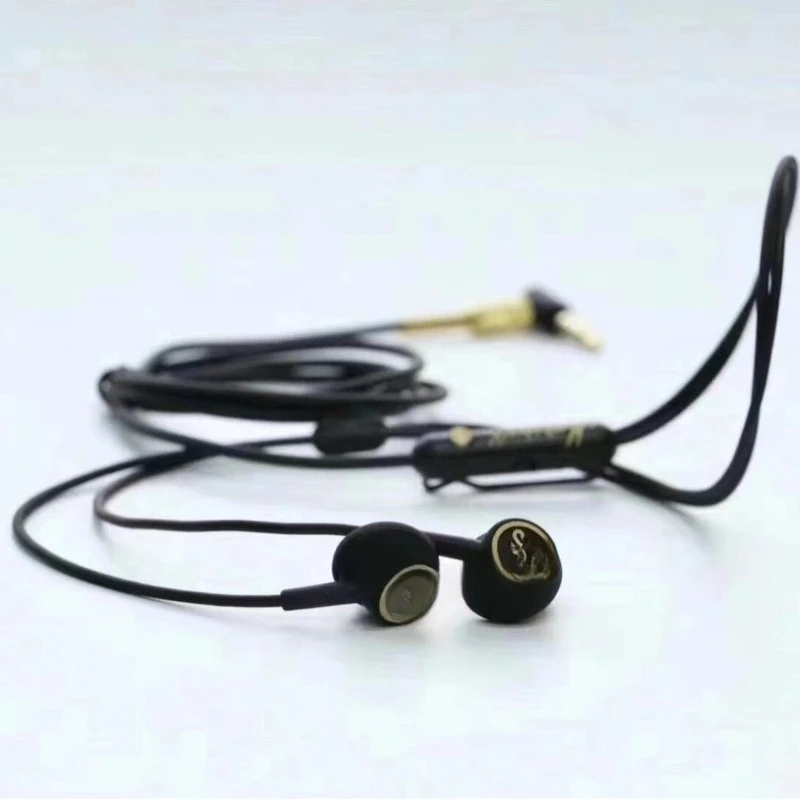 

ModeEQ Wired Headphones Rock Heavy Bass Perfect In-Ear Headphones Retro Style