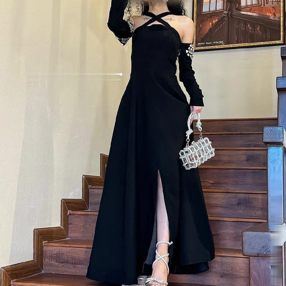 

Customized Black Jersey and Sparkly Crystal Evening Dress with A-Line Halter Detachable Sleeve Saudi Arabia Homecoming Dress