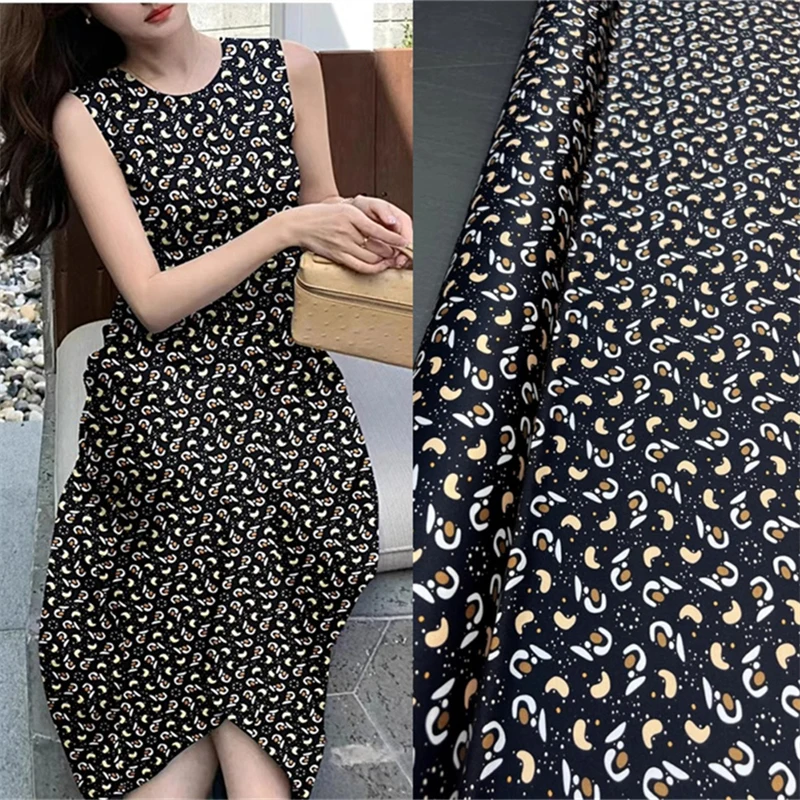 

140cm Width Character Print Elastic Thread Satin Silk Designer Fabric High Quality Fashion Shirt Dress DIY Silk Material Fabric