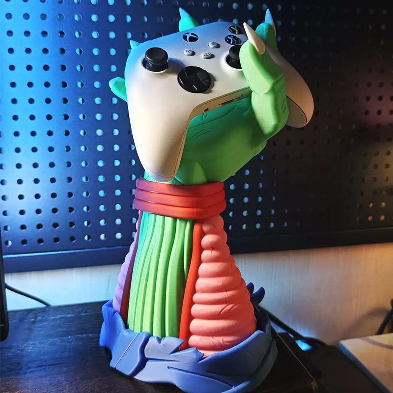 

Dragon Ball Peripheral Model Ornament Piccolo Big Demon King Stand PS4/5 XBOX SWITCH Handle Headphone Personal Ornament Stand