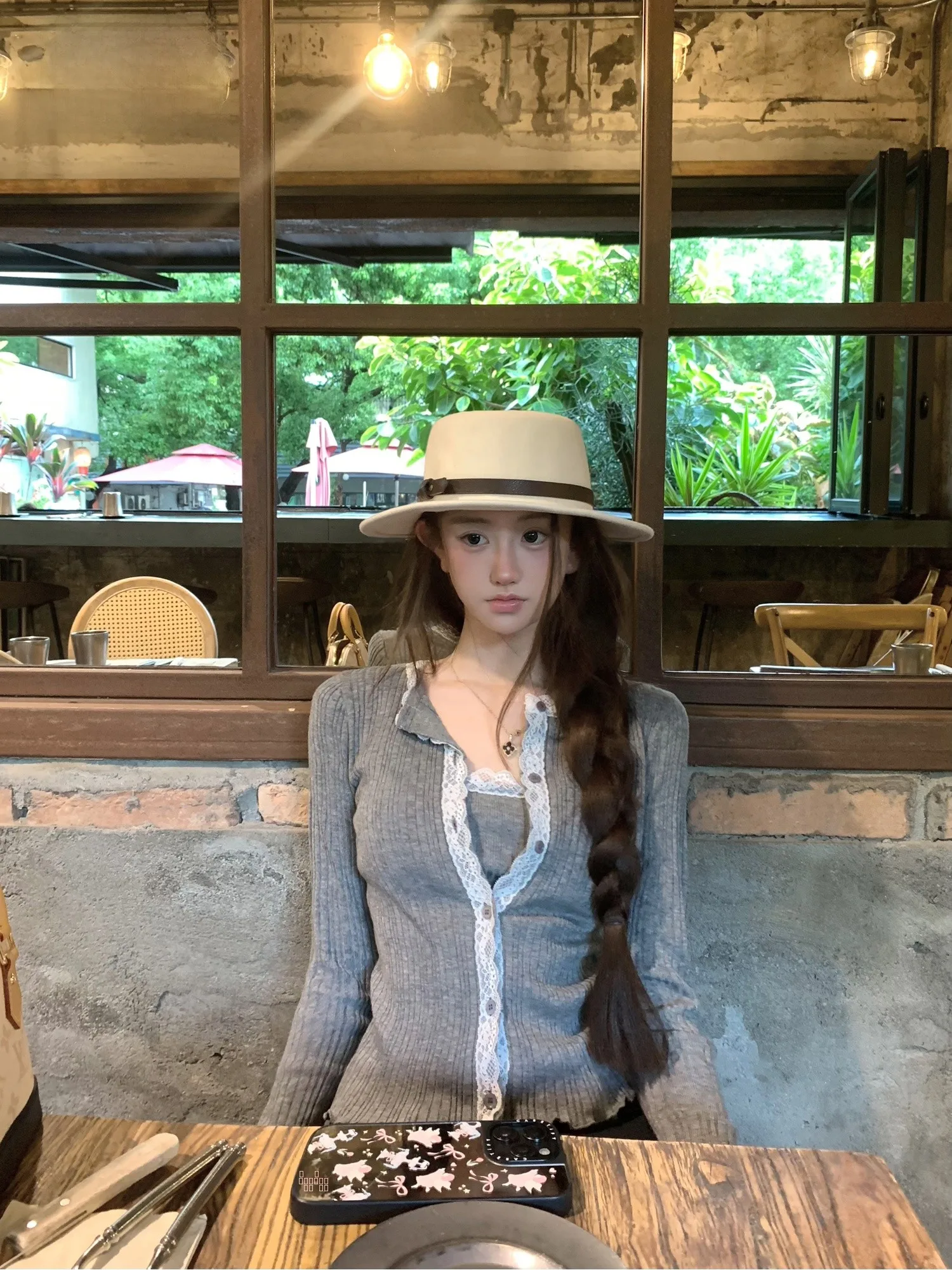 

Комплект из двух предметов: вязаный кардиган с кружевом и брюки, корейский стиль, ранняя осень, модный, дышащий, мягкий, из смесовой ткани (полиэстер и шерсть), с длинными рукавами