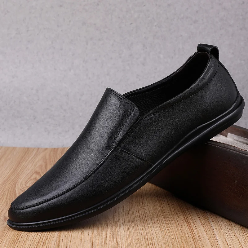 

British Style Men's Loafers Lightweight Commuting Business Casual Shoes High-quality New Men's Genuine Leather Shoes Soft Soles