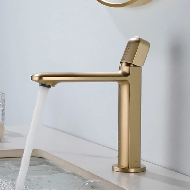 Light luxury all-copper washbasin faucet hotel bathroom raised washbasin countertop basin faucet