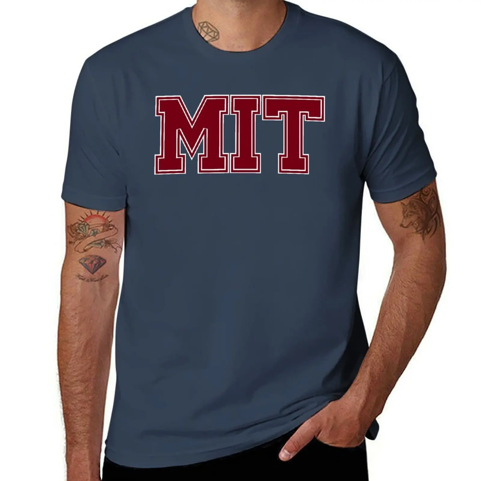 

MIT University Classic Design T-Shirt Big and Tall Gym T-Shirt