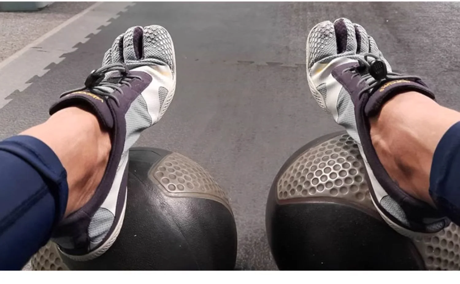 

Классические брендовые легкие тренировочные туфли для тяжелой атлетики, удобная нескользящая обувь для фитнеса на мягкой подошве, дизайнерская обувь для йоги