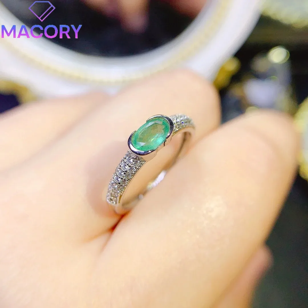 Sterling silver 925 natural emerald ring jewelry gem free delivery wedding ring Valentine's Day jewelry exquisite.