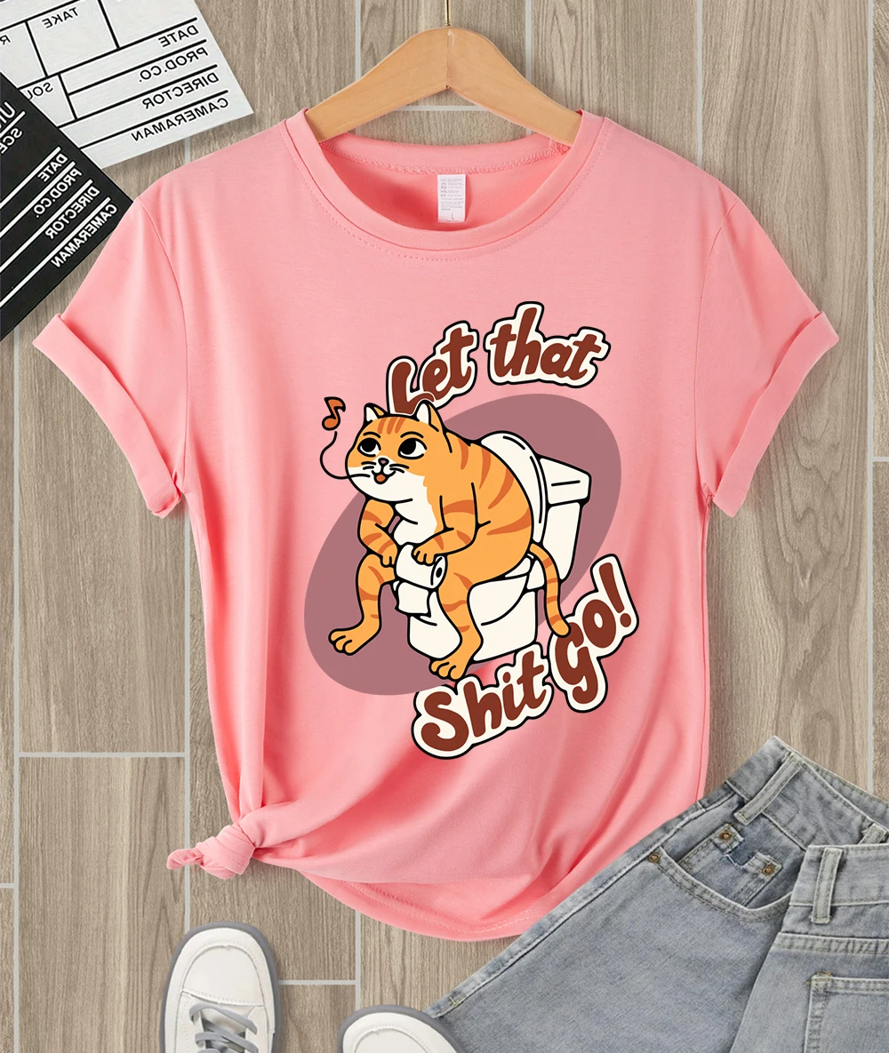 

The Cat Squatting On The Toilet Funny Print Womens T Shirts All-Match Soft T-Shirt Comfortable O-Neck Streetwear Summer Clothes