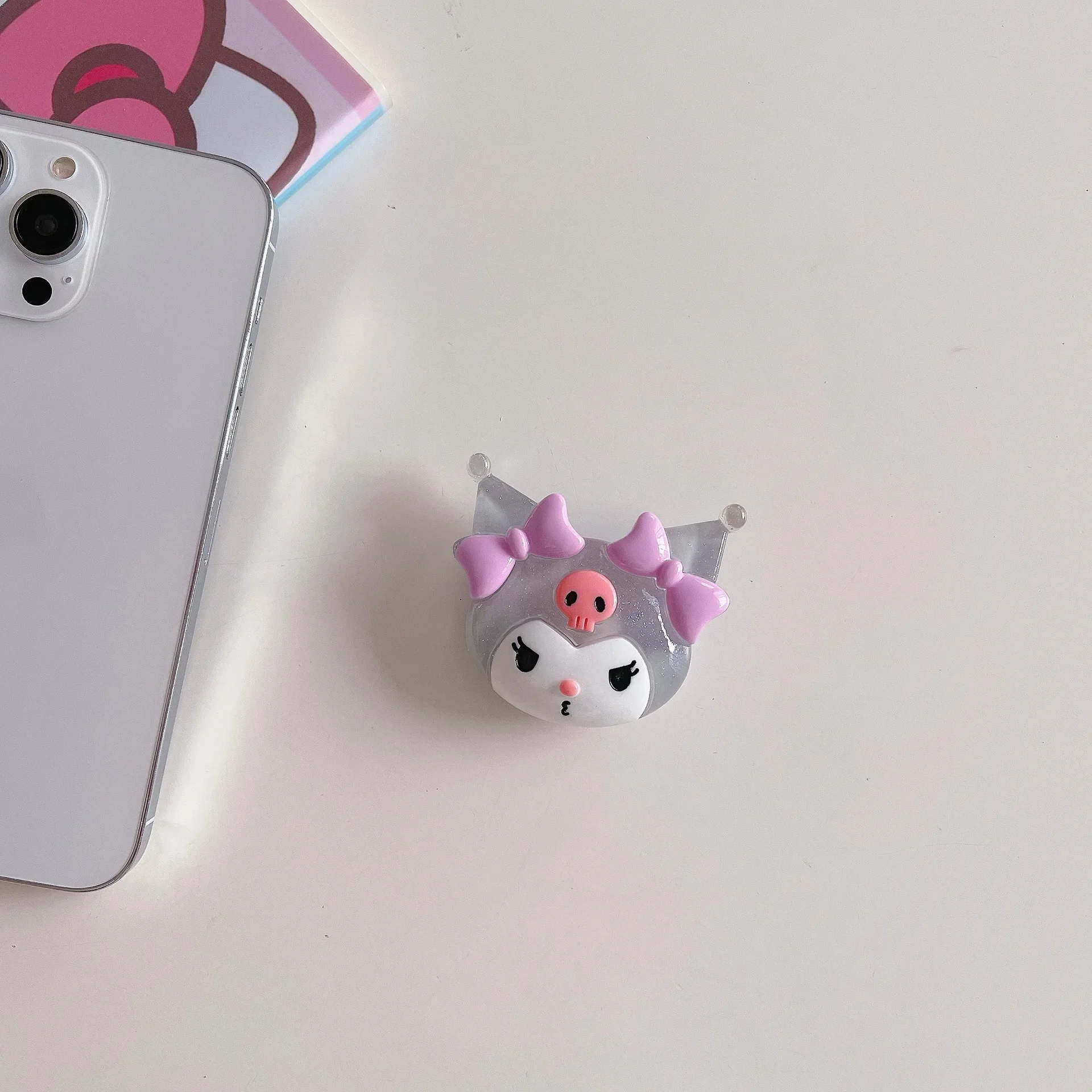 Luminous Sanrio Kuromi Cinnamoroll 3D Mobile Phone Bracket Toys My Melody Retractable Folding Cell Phone Holder Desktop Gifts