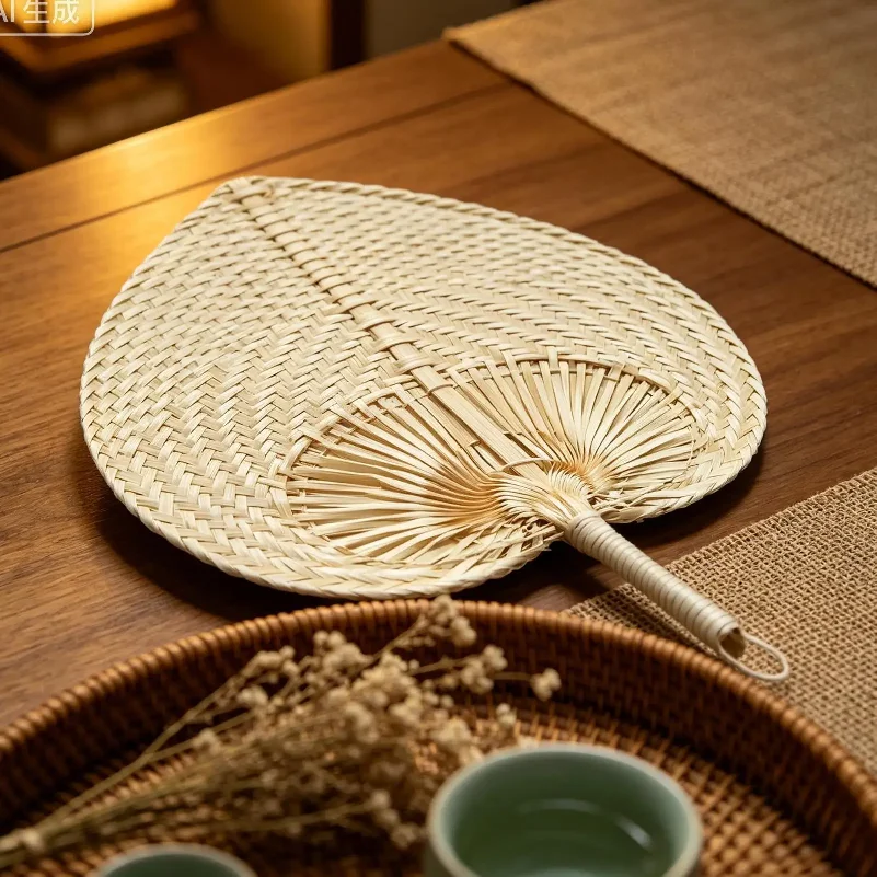 Raffia Palm Leaf Hand Fan Handmade Woven Cooling Fan Wall Art & Portable Handheld Fan For Wedding Favors Home Decor Summer Camp